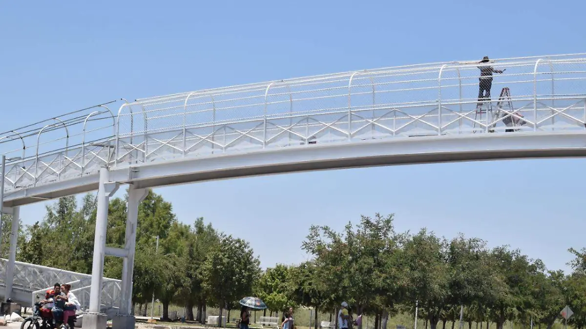 22 Inauguran el viernes el puente frente al Manto de la  Virgen3